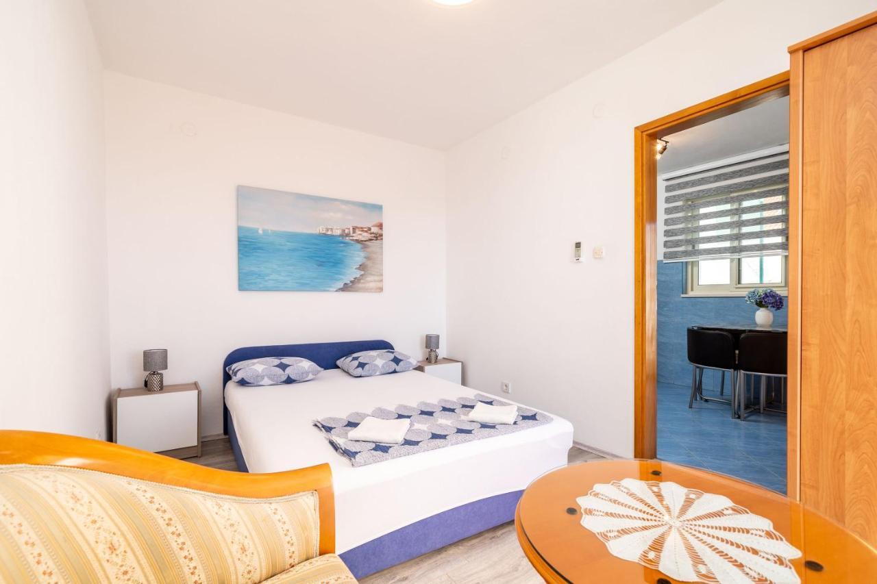 Apartment & Rooms Alan ดูบรอฟนิก ภายนอก รูปภาพ